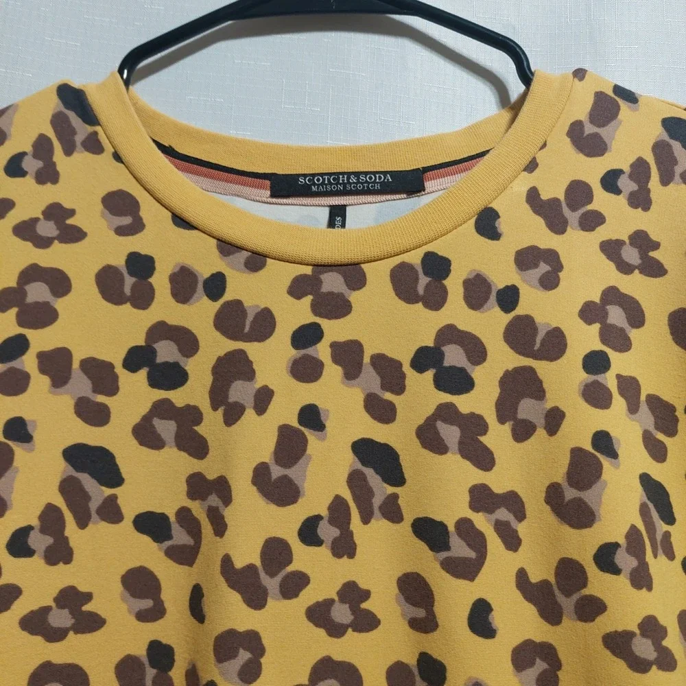 Scotch & Soda Magical Attitudes Womens Medium Sweatshirt Animal Print Stretch